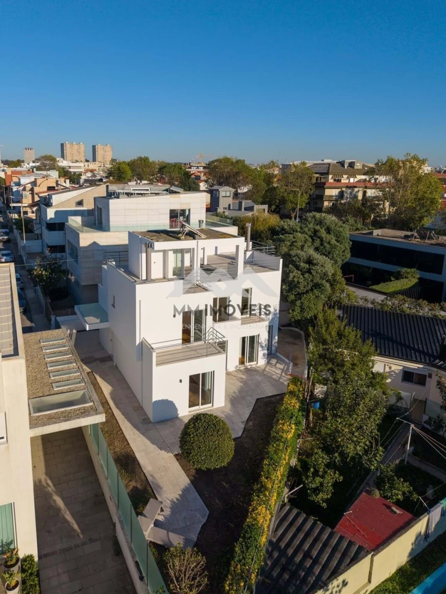 Moradia T4 para Venda em Matosinhos e Leça da Palmeira Foto 18