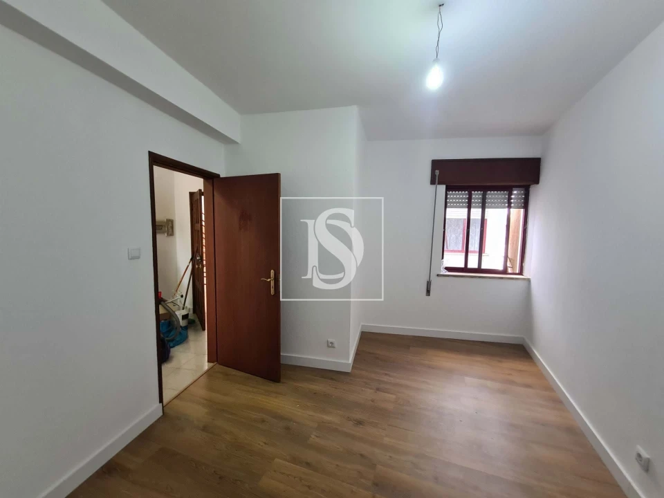 Apartamento T2 para Venda em Macedo de Cavaleiros Foto 5