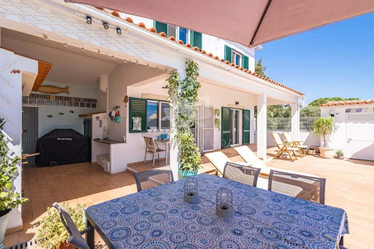 Moradia T3 para Venda em Olhão Foto 4