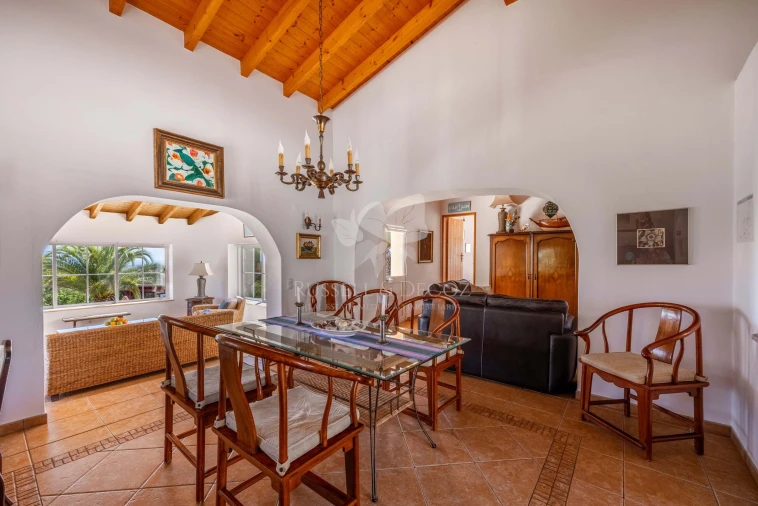 Moradia T3 para Venda em Olhão Foto 13