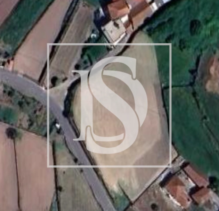 Terreno para Venda em Macieira de Rates Foto 20