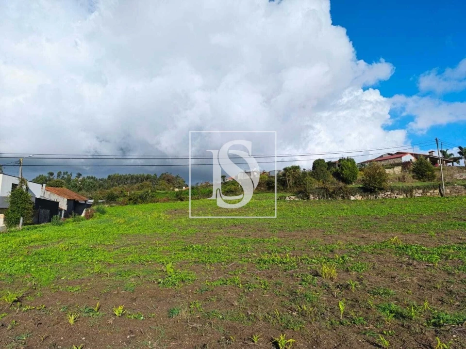 Terreno para Venda em Macieira de Rates Foto 7