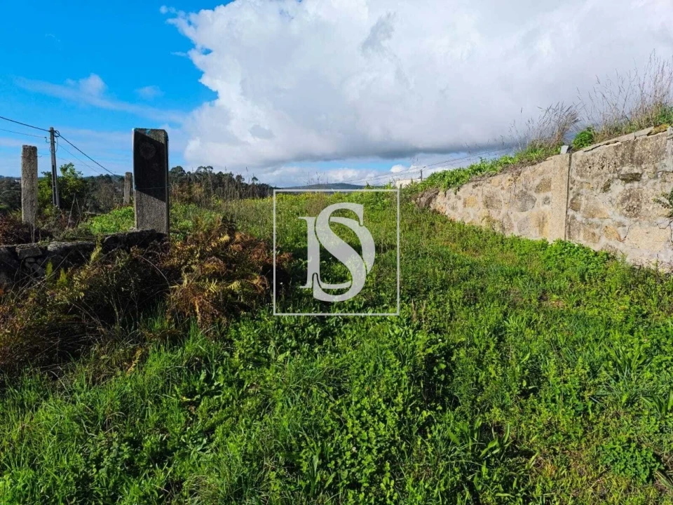 Terreno para Venda em Macieira de Rates Foto 13