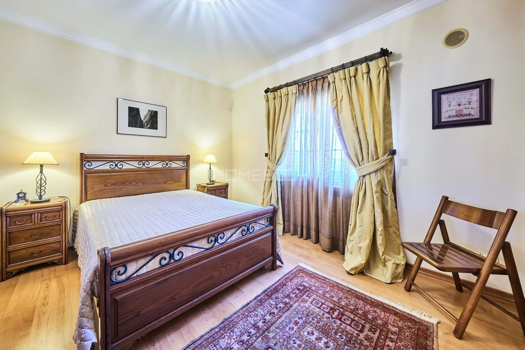 Moradia T5 para Venda em Atalaia e Alto Estanqueiro-Jardia Foto 33