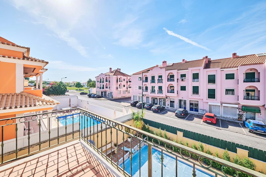 Moradia T5 para Venda em Atalaia e Alto Estanqueiro-Jardia Foto 28