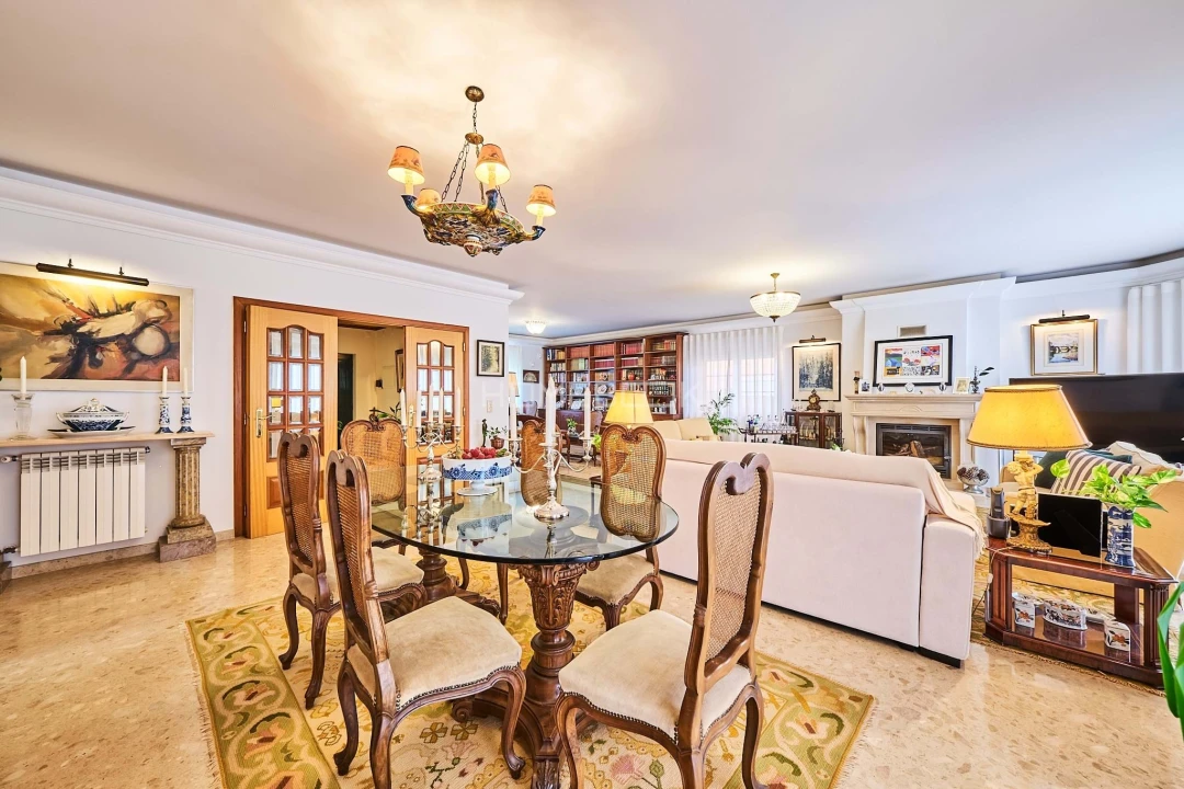 Moradia T5 para Venda em Atalaia e Alto Estanqueiro-Jardia Foto 6