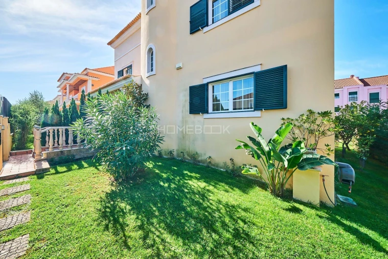 Moradia T5 para Venda em Atalaia e Alto Estanqueiro-Jardia Foto 60