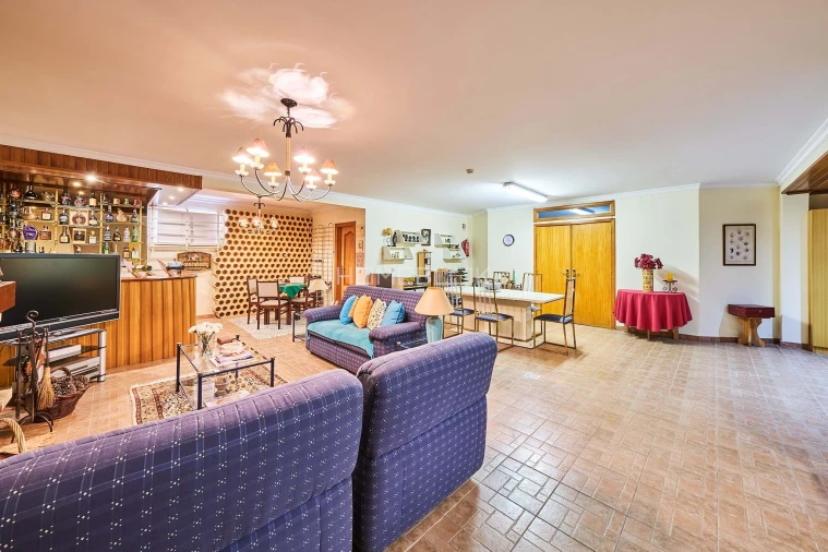 Moradia T5 para Venda em Atalaia e Alto Estanqueiro-Jardia Foto 47