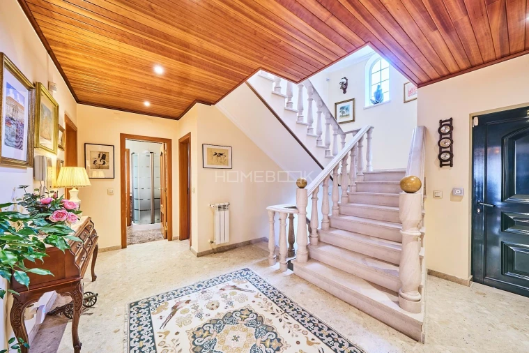 Moradia T5 para Venda em Atalaia e Alto Estanqueiro-Jardia Foto 14