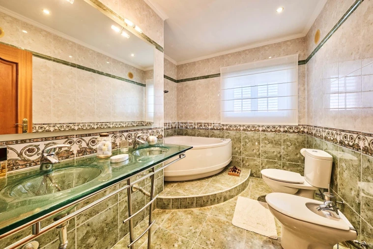 Moradia T5 para Venda em Atalaia e Alto Estanqueiro-Jardia Foto 32