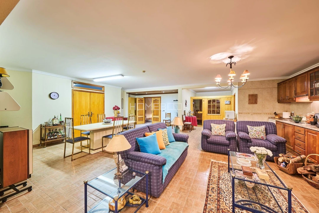 Moradia T5 para Venda em Atalaia e Alto Estanqueiro-Jardia Foto 50