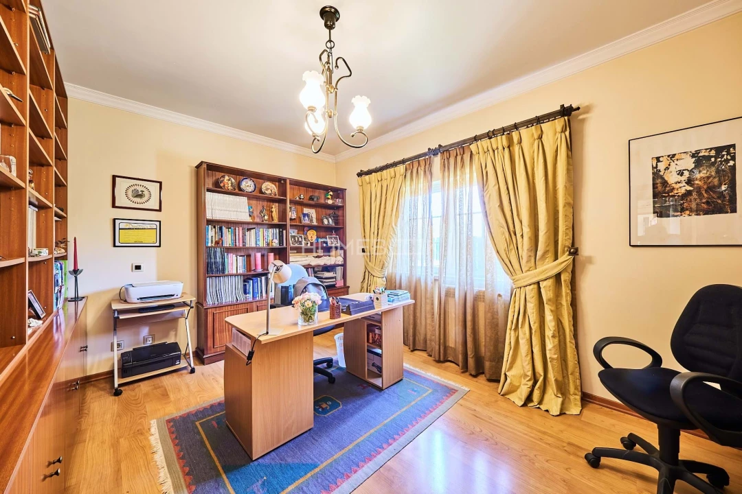 Moradia T5 para Venda em Atalaia e Alto Estanqueiro-Jardia Foto 16