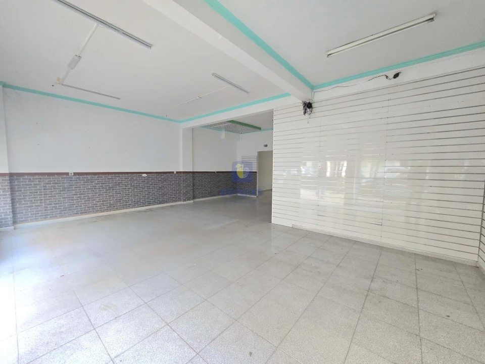 Negócio para Arrendamento em Santo António Foto 4