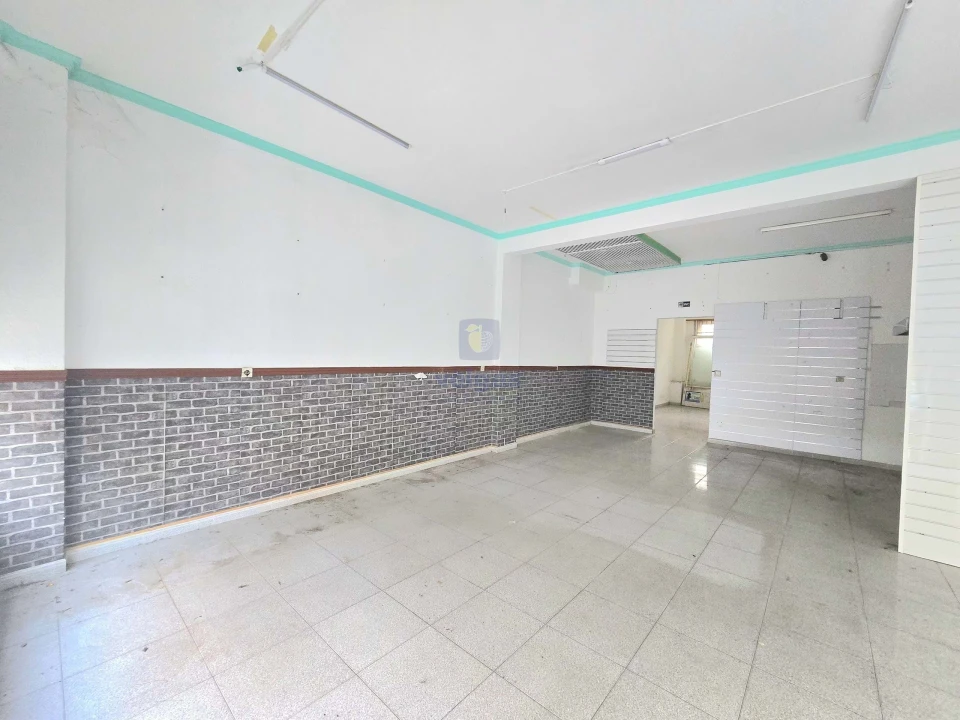 Negócio para Arrendamento em Santo António Foto 5