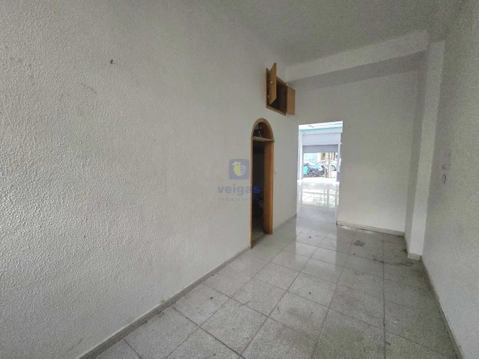 Negócio para Arrendamento em Santo António Foto 7