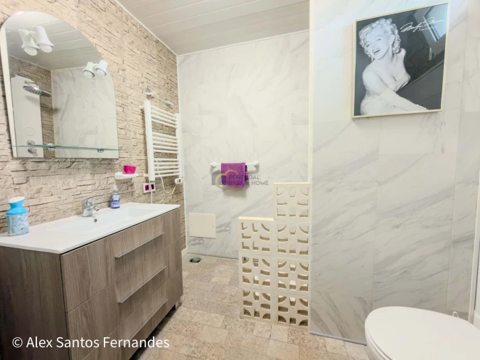 Moradia T5 para Venda em São Bartolomeu de Messines Foto 19