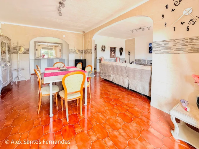 Moradia T5 para Venda em São Bartolomeu de Messines Foto 36