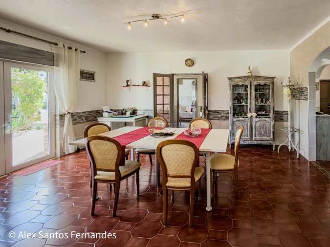 Moradia T5 para Venda em São Bartolomeu de Messines Foto 34