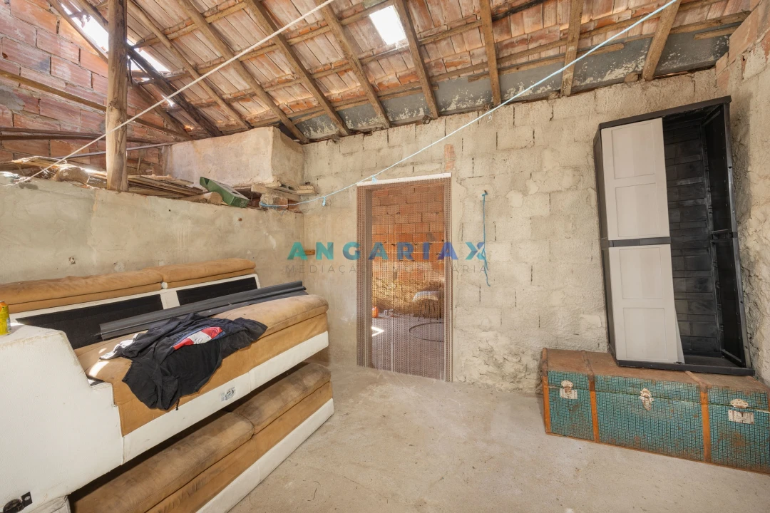 Moradia T3 para Venda em Serro Ventoso Foto 26