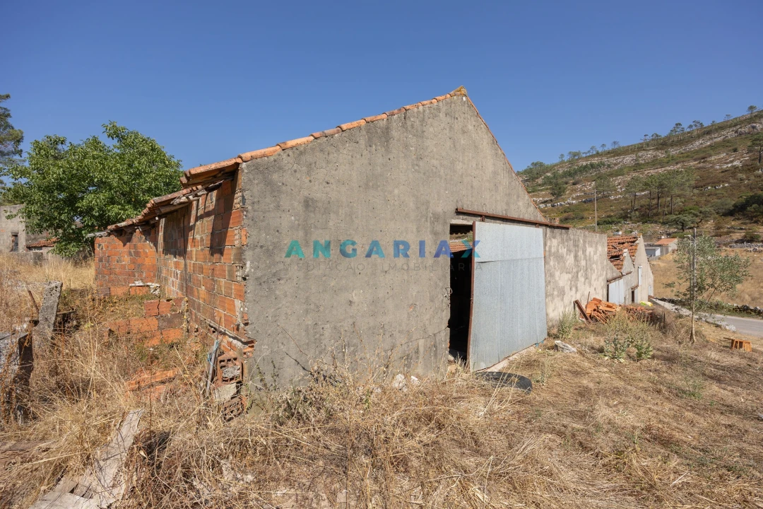 Moradia T3 para Venda em Serro Ventoso Foto 40