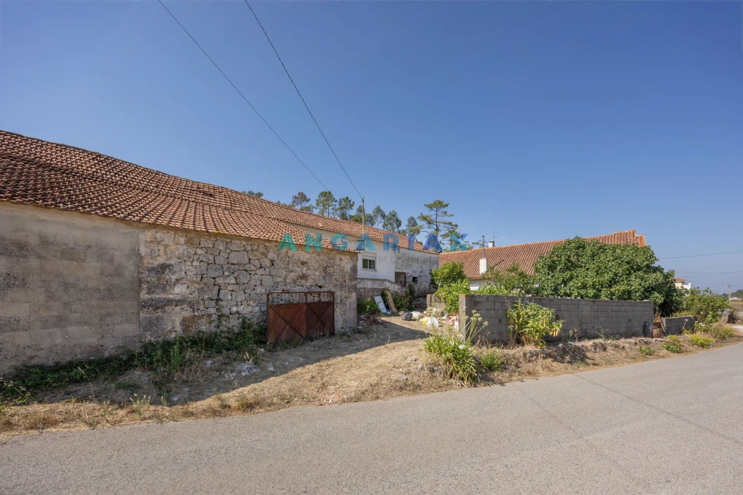 Moradia T3 para Venda em Serro Ventoso Foto 44