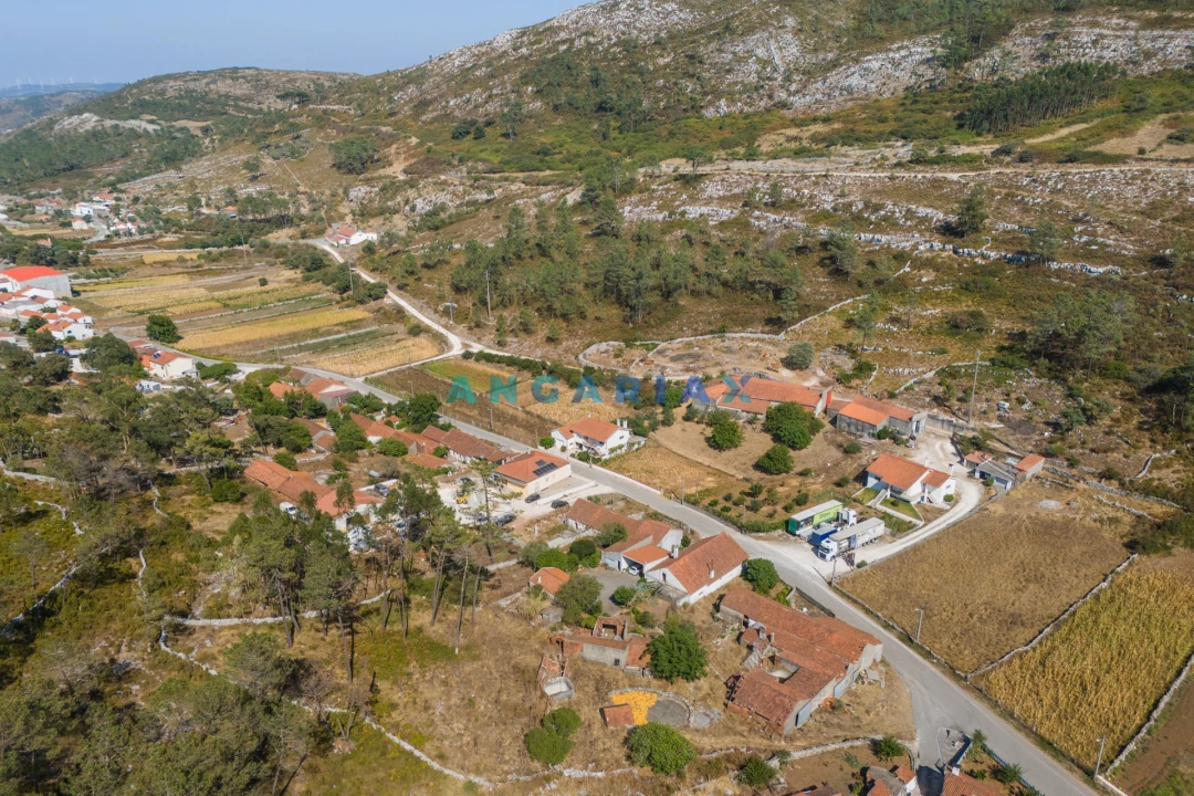 Moradia T3 para Venda em Serro Ventoso Foto 56