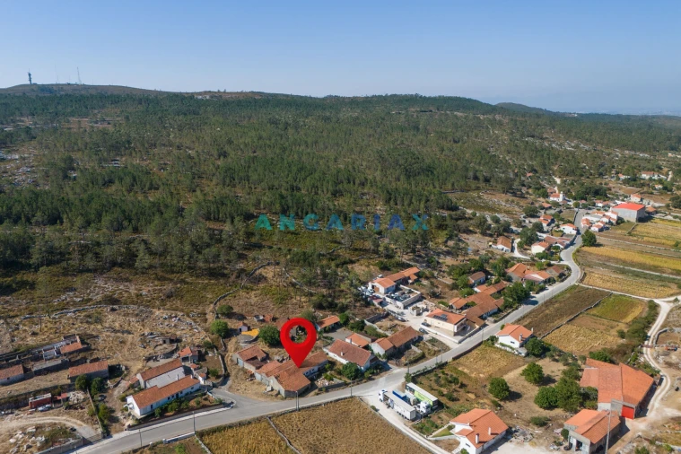 Moradia T3 para Venda em Serro Ventoso Foto 48