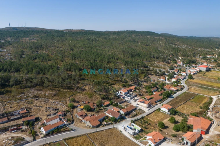 Moradia T3 para Venda em Serro Ventoso Foto 47