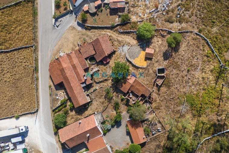 Moradia T3 para Venda em Serro Ventoso Foto 54