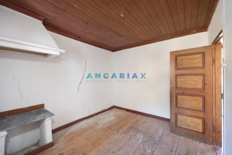 Moradia T3 para Venda em Serro Ventoso Foto 4