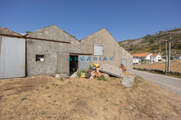 Moradia T3 para Venda em Serro Ventoso Foto 43