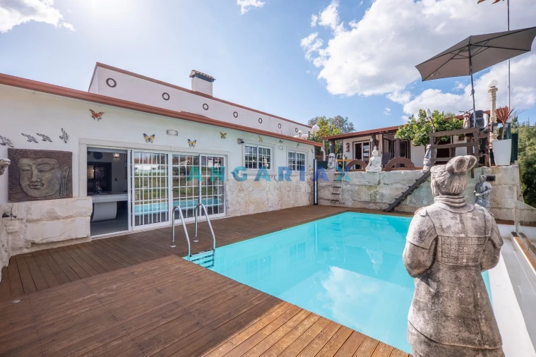 Moradia T8 para Venda em Marrazes e Barosa Foto 9