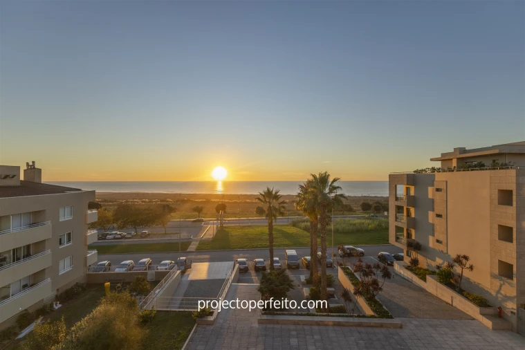 Apartamento T1 para Arrendamento em São Felix da Marinha Foto 1