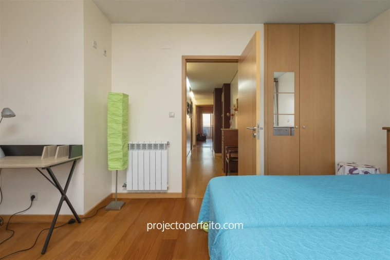 Apartamento T1 para Arrendamento em São Felix da Marinha Foto 14