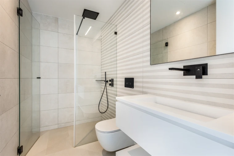 Apartamento T2 para Venda em Quarteira Foto 69