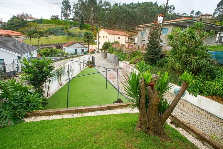 Moradia T3 para Venda em Idães Foto 3