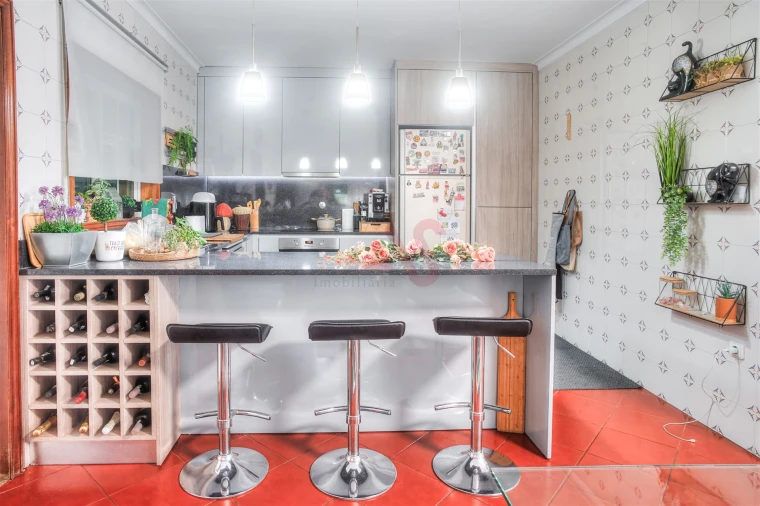 Moradia T3 para Venda em Idães Foto 20