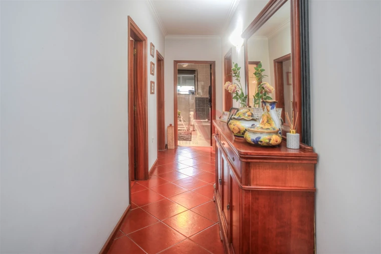 Moradia T3 para Venda em Idães Foto 30