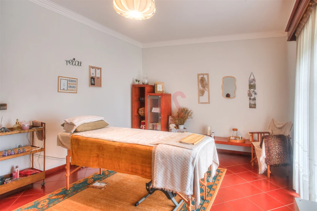 Moradia T3 para Venda em Idães Foto 36