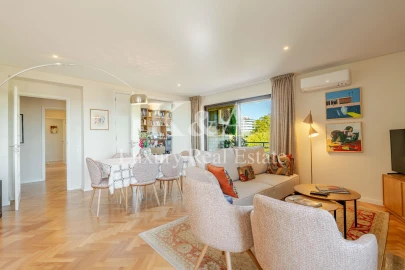 Apartamento T3 para Venda em Aldoar, Foz do Douro e Nevogilde