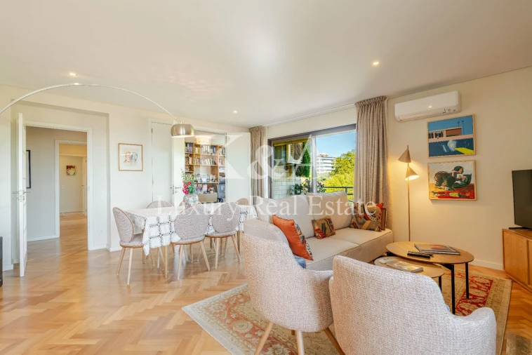 Apartamento T3 para Venda em Aldoar, Foz do Douro e Nevogilde Foto 7