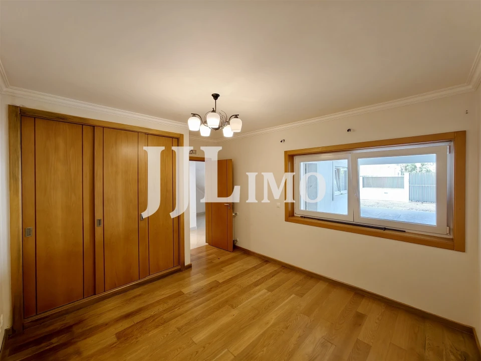 Moradia T5 para Arrendamento em Alcabideche Foto 58