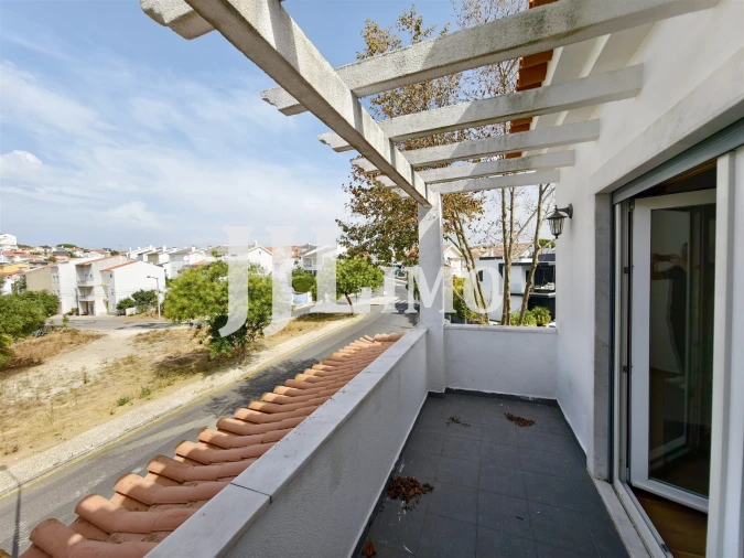 Moradia T5 para Arrendamento em Alcabideche Foto 35