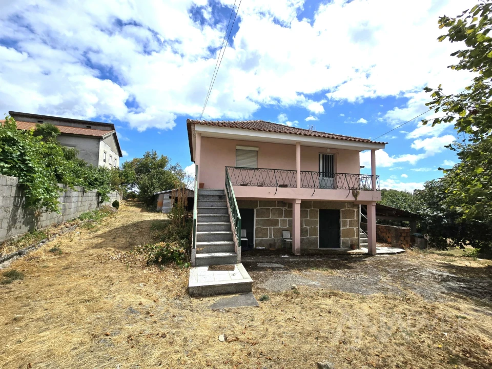 Moradia T3 para Venda em São Pedro de France Foto 2