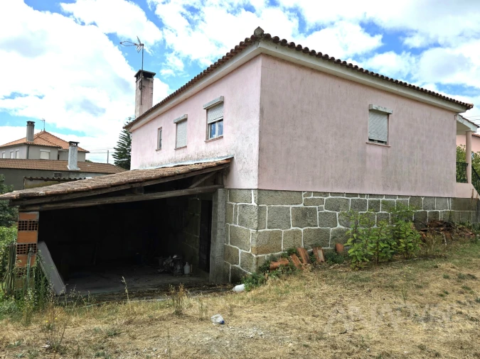 Moradia T3 para Venda em São Pedro de France Foto 2