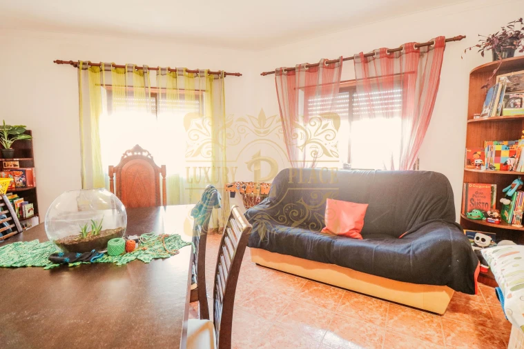 Apartamento T2 para Venda em Sesimbra (Castelo) Foto 12