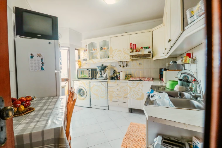 Apartamento T2 para Venda em Sesimbra (Castelo) Foto 19