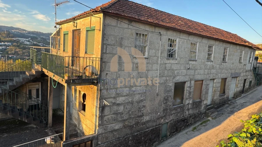 Moradia T3 para Venda em Regilde Foto 14