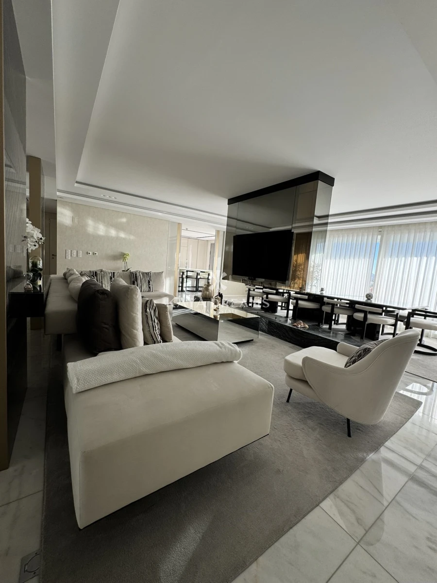 Apartamento T5 para Venda em Pontinha e Famões Foto 7