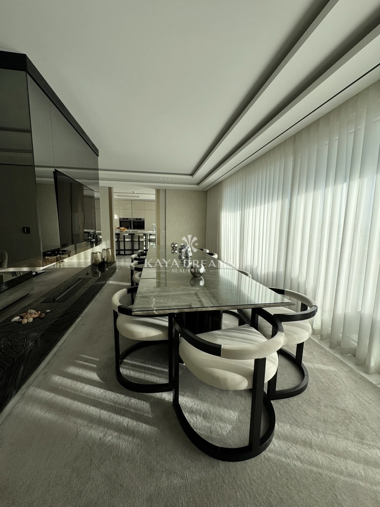 Apartamento T5 para Venda em Pontinha e Famões Foto 8